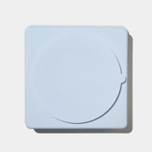 Load image into Gallery viewer, DOGGED SLOW FEEDER 3-IN-1 FISH SCALE SKY