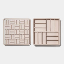 Load image into Gallery viewer, DOGGED SLOW FEEDER 3-IN-1 PARQUET SAND