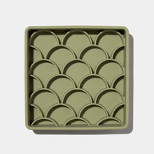 Load image into Gallery viewer, DOGGED SLOW FEEDER 3-N-1 FISH SCALE OLIVE