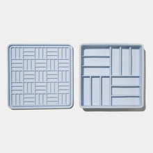 Load image into Gallery viewer, DOGGED SLOW FEEDER 3-IN-1 PARQUET SKY