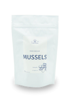 Load image into Gallery viewer, DOGGO HEARTS FREEZE-DRIED BLUE MUSSELS SM 50G
