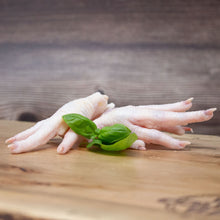 Load image into Gallery viewer, BIG COUNTRY RAW CHICKEN FEET 1LB
