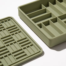 Load image into Gallery viewer, DOGGED SLOW FEEDER 3-IN-1 PARQUET OLIVE
