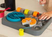 Load image into Gallery viewer, MESSY MUTTS FLIP'N SLIDE PUZZLER LARGE
