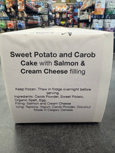 Load image into Gallery viewer, CHEDDAR DOGS SWEET POTATO/CAROB CAKE W/SALMON FILLING
