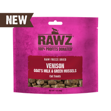 Load image into Gallery viewer, RAWZ FREEZE DRIED VENISON, GOAT'S MILK &amp; GREEN MUSSELS CAT TREAT 1OZ
