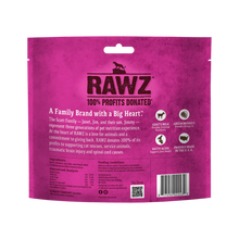 Load image into Gallery viewer, RAWZ FREEZE DRIED WILD SALMON, GOAT'S MILK &amp; GREEN MUSSELS CAT TREAT 1OZ

