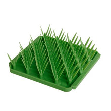 Load image into Gallery viewer, TALL TAILS SILICONE MAT GRASS
