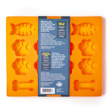 Load image into Gallery viewer, BIG COUNTRY RAW SILICONE MOLD FISH/PAW/BONE LG
