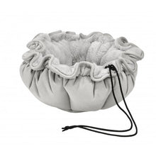 Load image into Gallery viewer, BOWSERS BED BUTTERCUP DIAMOND SM
