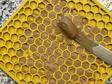 Load image into Gallery viewer, SODAPUP E-MAT HONEYCOMB YELLOW 8X8&quot;
